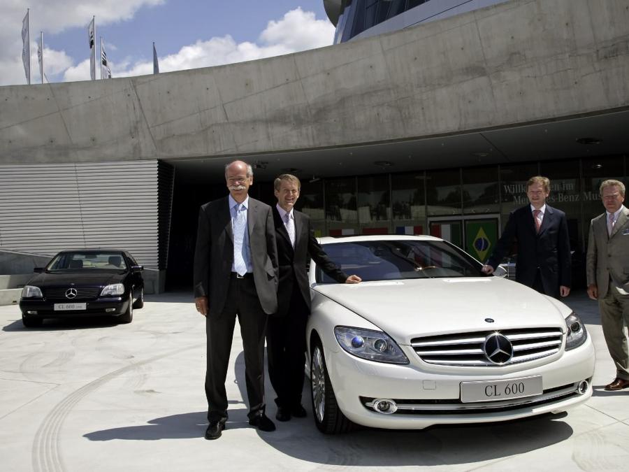  Mercedes-Benz CL600 2007 года  (фото 4 из 95)